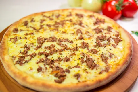 Imagem ilustrativa de pizza Atum